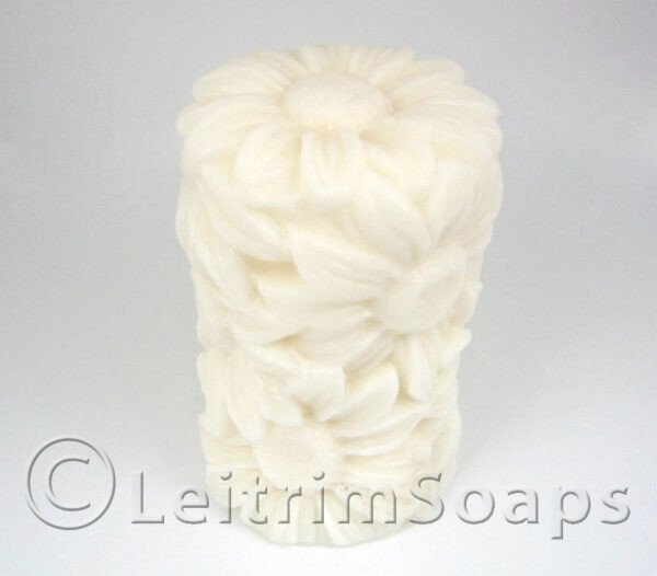 Flower Tower (White)