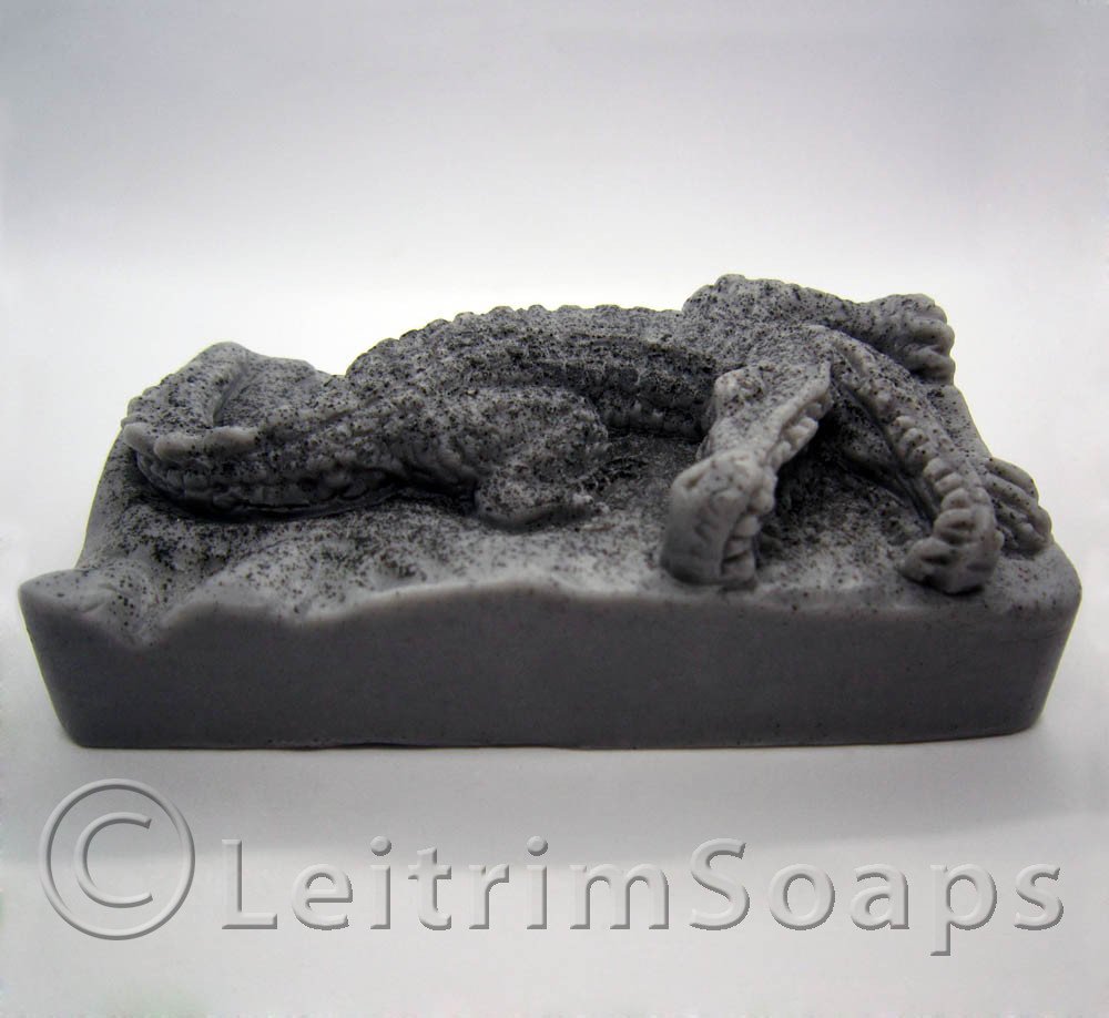 Crocodile Soap (Black) - Image 4